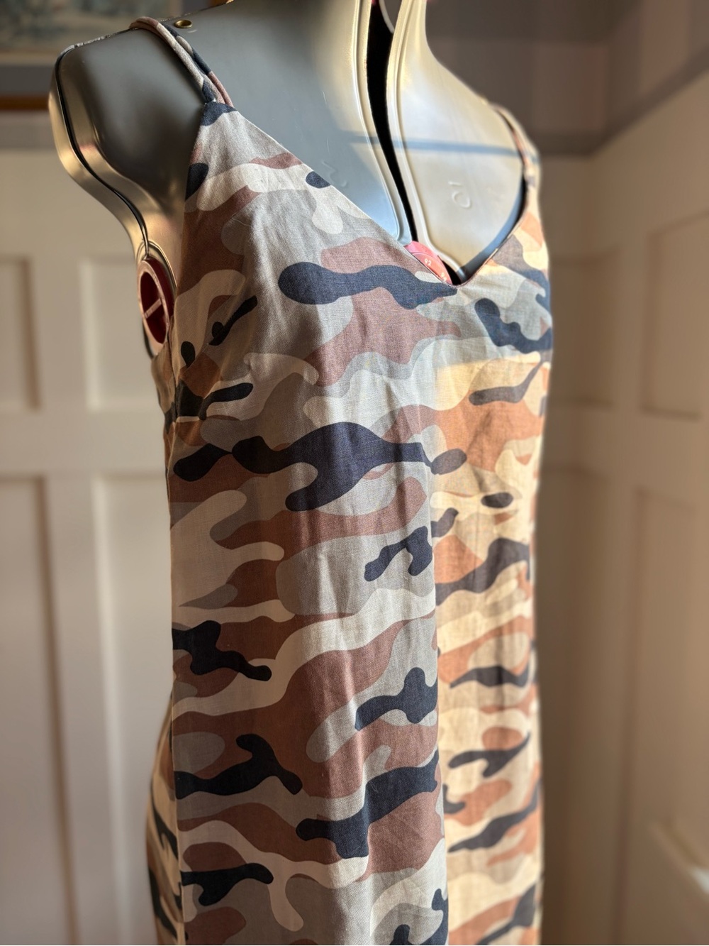 Zara Linen Blend Camo Midi Dress in Beige, Taupe & Navy Small - Picture 3 of 9